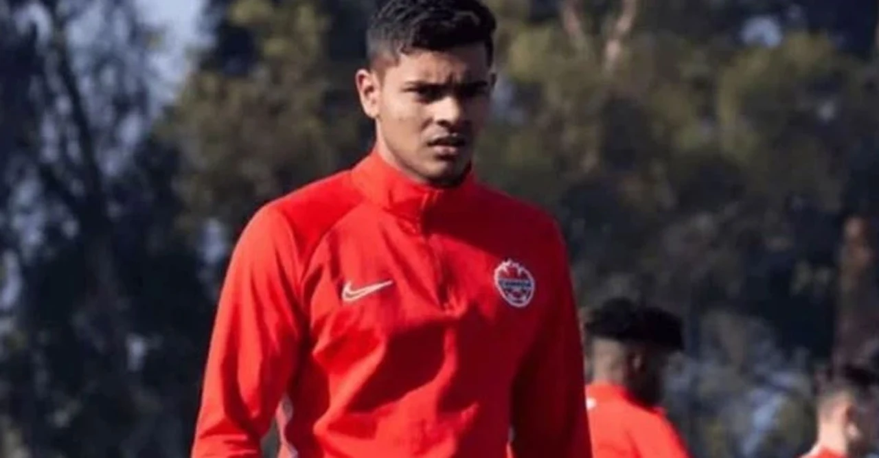 কানাডা থেকে ফিরে জাতীয় দলে শমিত সোম, হংকংয়ের বিপক্ষে জয়ের শঙ্কা ও আশা দুই পাশে