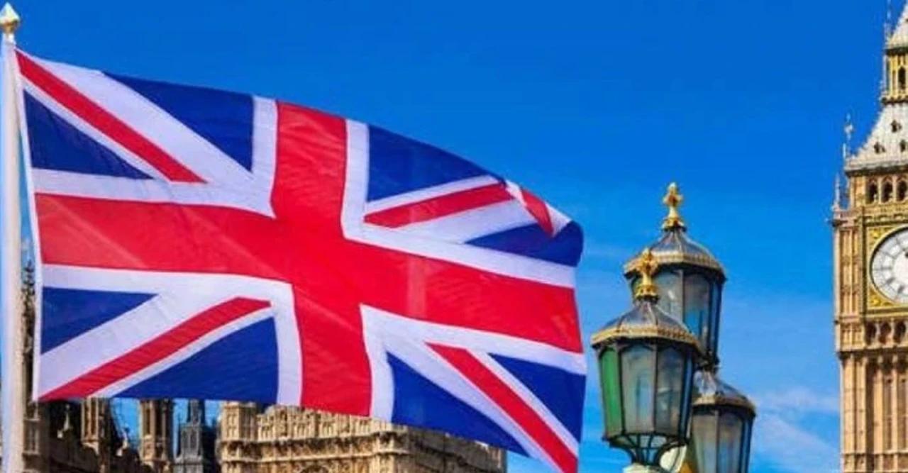 পাকিস্তানিরা পাচ্ছেন ব্রিটিশ আশ্রয়ে বাড়তি সুবিধা, অথচ বাংলাদেশিরা কেন এত পিছিয়ে?