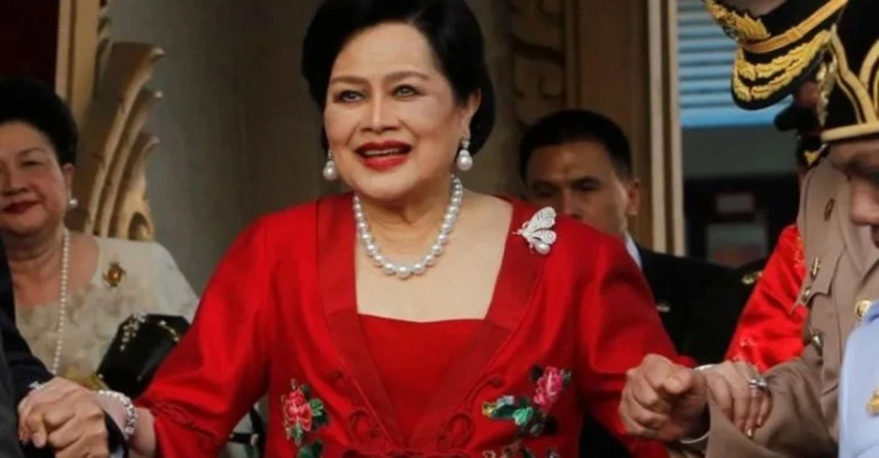 থাইল্যান্ডে শোক! রাজা ভাজিরালংকর্নের মা, রানি সিরিকিত ৯৩ বছর বয়সে প্রয়াত; এক বছর ধরে চলবে শোক পালন