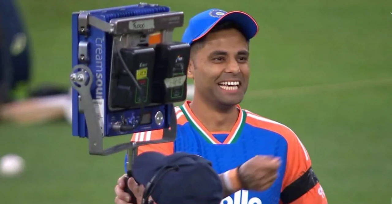 পূজা করতেই হবে!’সুর্যকুমার যাদবের মজার অঙ্গভঙ্গিতে ভাইরাল ভারত অধিনায়ক