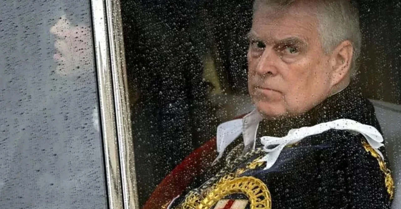 প্রিন্স অ্যান্ড্রু প্রিন্সেস উপাধি হারালেন! রয়্যাল লজ ছাড়তে হবে, কেলেঙ্কারির শেষ?