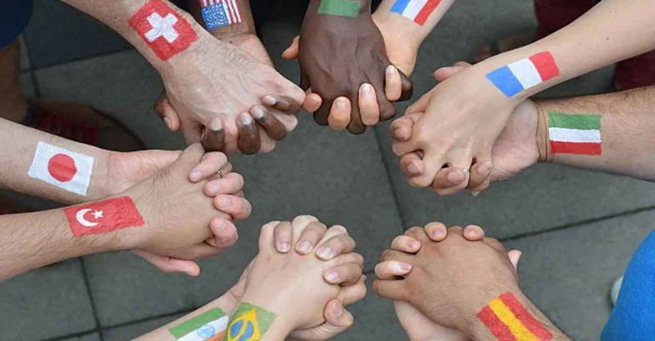 বিয়ে করলেই নাগরিক! এই ৬ দেশেই বিদেশিদের জন্য রয়েছে 'গোল্ডেন সুযোগ', কীভাবে পাবেন নাগরিকত্ব?