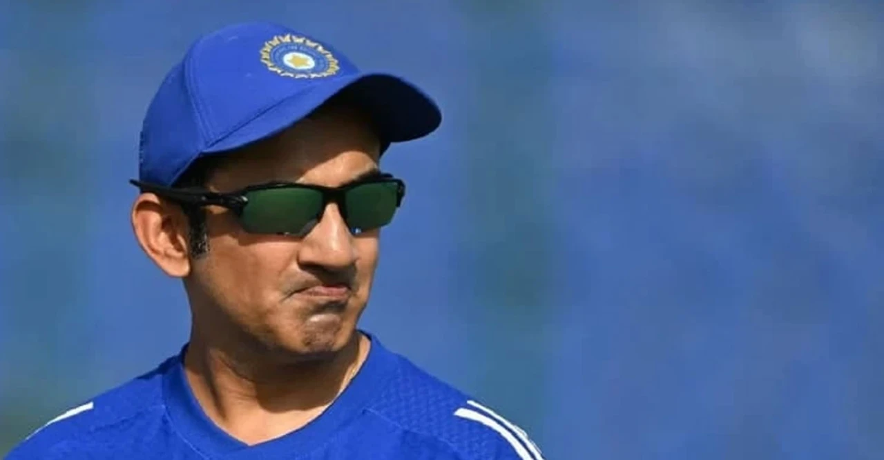 গুয়াহাটিতে টেস্ট বিপর্যয়, গৌতম গম্ভীরকে বরখাস্তের দাবিতে সোশ্যাল মিডিয়া উত্তাল