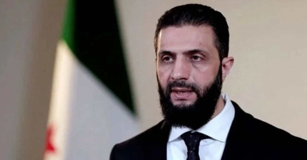 ইতিহাস গড়তে যাচ্ছেন আহমেদ আল-শারা! ট্রাম্পের সঙ্গে যুক্তরাষ্ট্রের আইএসবিরোধী জোটে যোগ দেবেন ১০ নভেম্বর