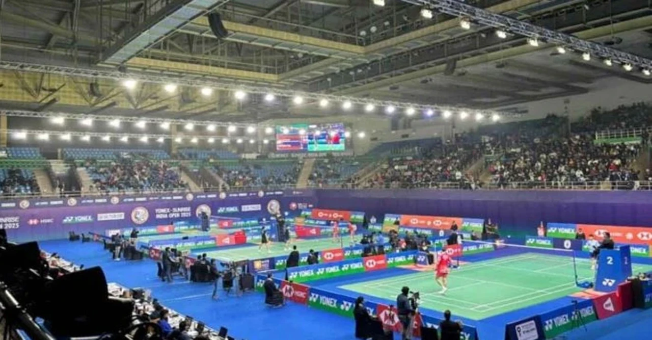 ভারত ওপেনের নতুন ব্যাডমিন্টন ভেন্যুতে মল-নোংরা! খেলোয়াড়দের ক্ষোভে প্রশ্নের মুখে আয়োজকরা
