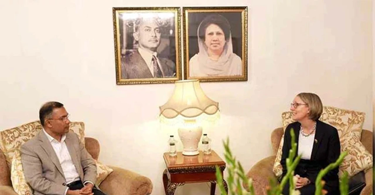 তারেক রহমানের সঙ্গে ব্রিটিশ হাইকমিশনারের সাক্ষাৎ, আলোচনা হয়েছে নির্বাচন ও দ্বিপাক্ষিক সম্পর্ক নিয়ে