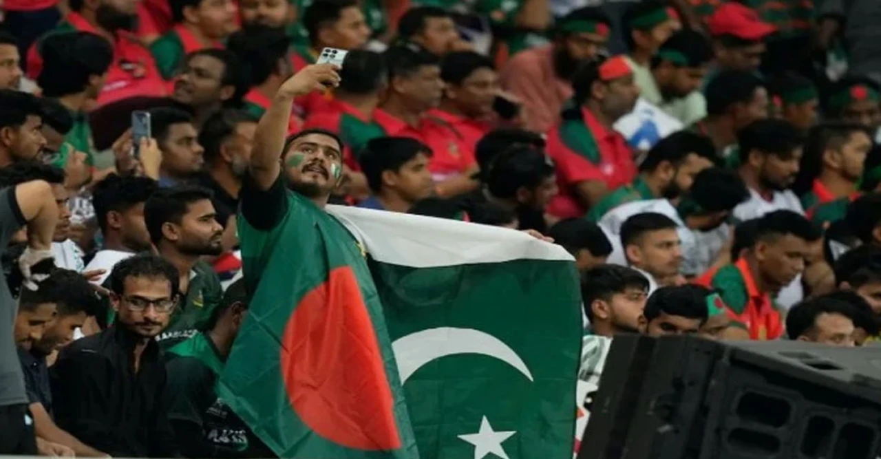 বাংলাদেশের পক্ষে পাকিস্তান! ভারতে খেলতে অনিচ্ছার প্রতি সমর্থন জানিয়ে আইসিসিকে চিঠি"