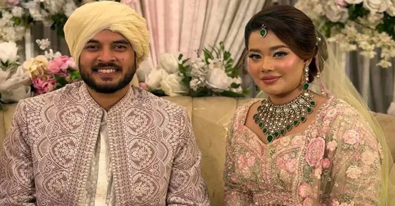 প্রেমিকাকে বিয়ে করলেন অভিনেতা পার্থ শেখ, বিয়ের ছবি ভাইরাল, নববধূ শিক্ষাপ্রতিষ্ঠানের সহপ্রতিষ্ঠাতা!"