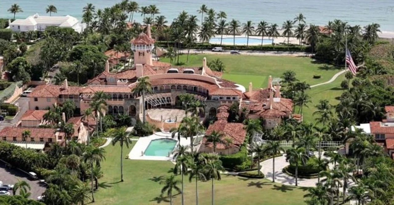 চমক! ট্রাম্পের ফ্লোরিডা বাসভবনে ঢোকার চেষ্টা, সিক্রেট সার্ভিসের গুলিতে নিহত ১