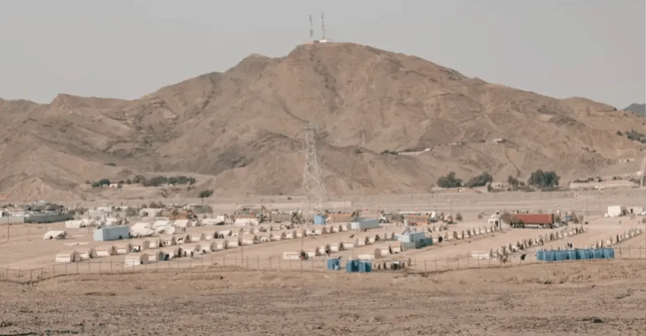 সীমান্তে পাল্টাপাল্টি হামলা, আফগানিস্তানের ৯৪ চেকপোস্ট দখল-ধ্বংসের দাবি পাকিস্তানের