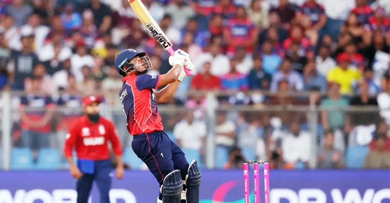 শেষ ওভারের নাটকে বেঁচে গেল ইংল্যান্ড, নেপালের স্বপ্ন ছিনিয়ে নিল হাড়ভাঙা পরাজয়