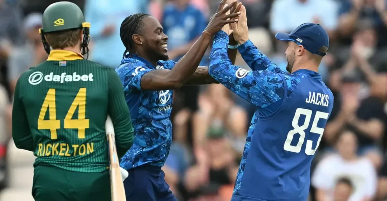 সেমিফাইনাল খেললেও ইংল্যান্ডের চেয়ে বেশি অর্থ পেয়েছে দক্ষিণ আফ্রিকা টি-টোয়েন্টি বিশ্বকাপে