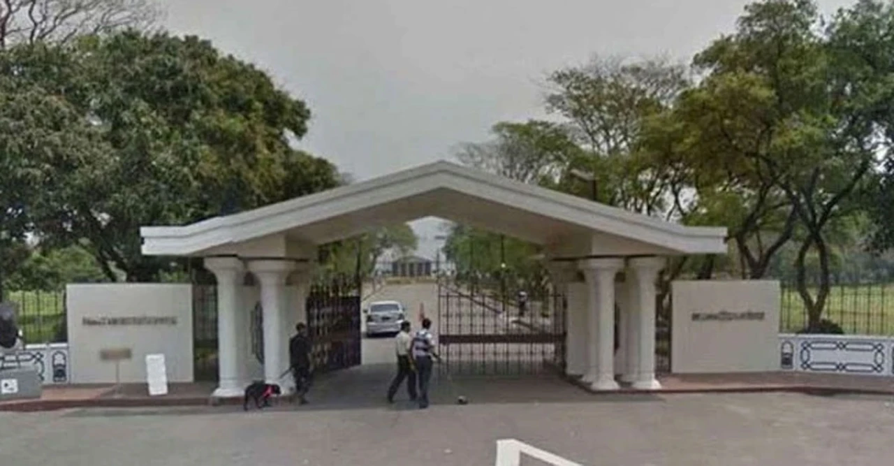 চাকরি পেতে বড় সুযোগ! প্রধানমন্ত্রীর কার্যালয়ে নিয়োগ, জানুন আবেদন করার পুরো নিয়ম