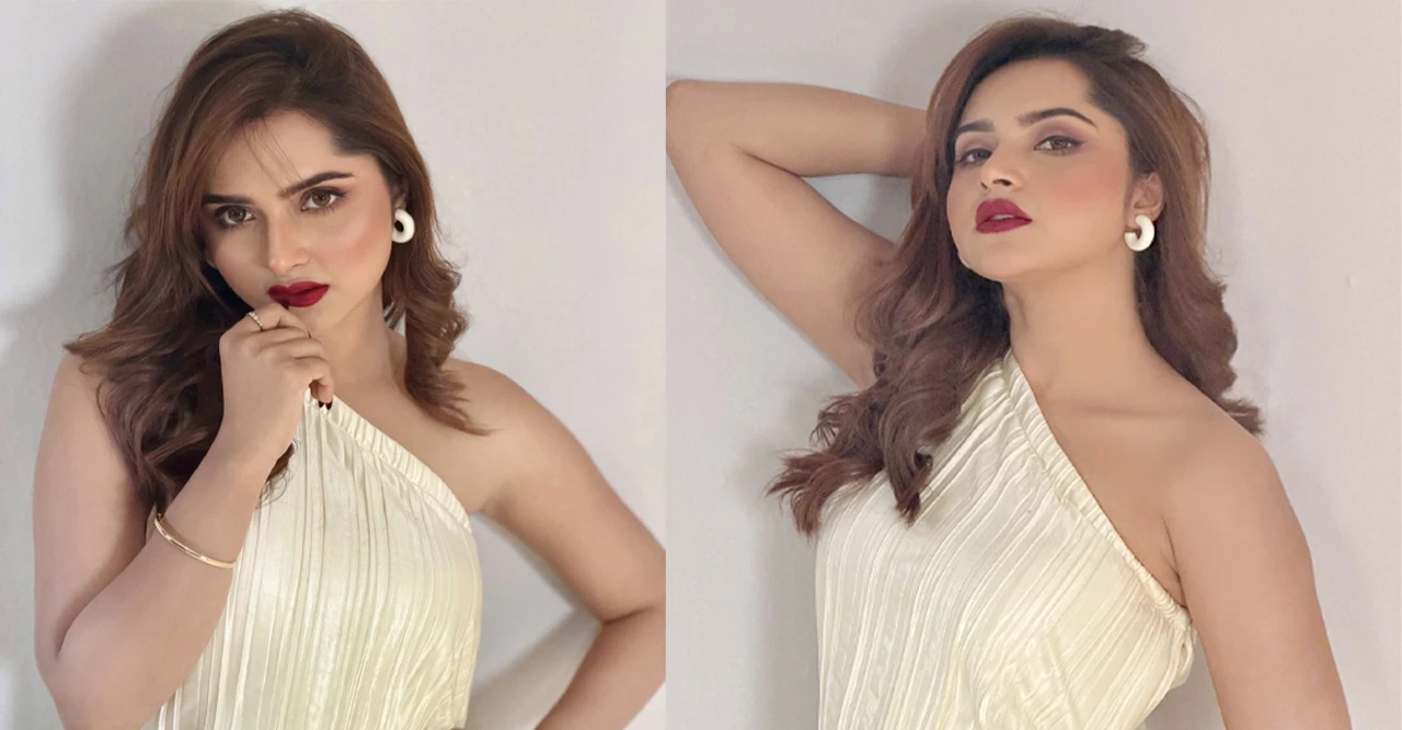 থালাপতি বিজয়-তৃষার ঘনিষ্ঠতা নিয়ে গুঞ্জন, ২৭ বছরের বিবাহে বিচ্ছেদের আগুন জ্বলে উঠেছে