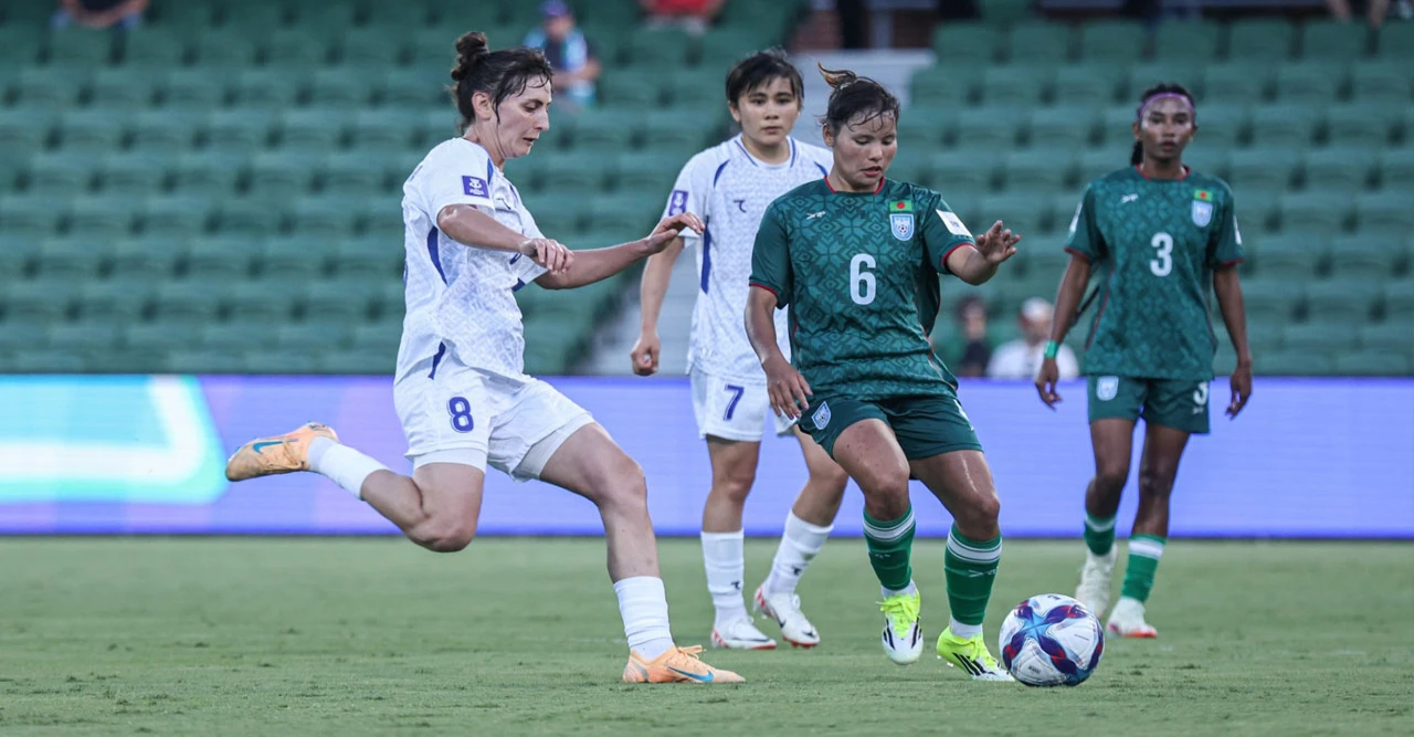 উজবেকিস্তানের কাছে ৪-০ হারে হতাশ মনিকা, এশিয়ান কাপ থেকে শিক্ষার প্রতিশ্রুতি দিলেন