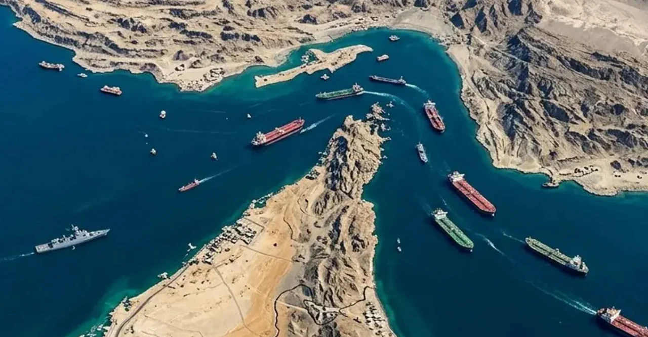 হরমুজ প্রণালি খুলতে ৪০ দেশের ভার্চুয়াল বৈঠক, আন্তর্জাতিক মিশনের পরিকল্পনায় যুক্তরাজ্য-ফ্রান্স