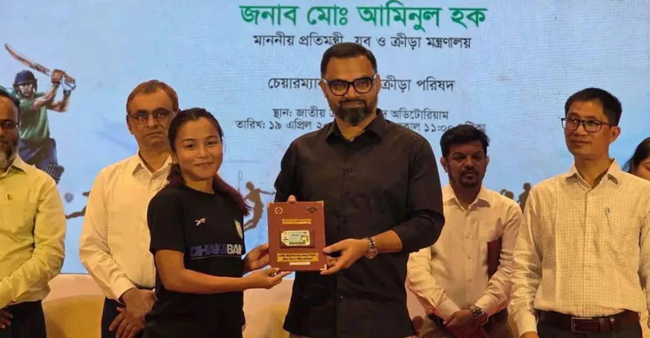ঋতুপর্ণা-নিয়াজ মোর্শেদরা পাচ্ছেন মাসিক এক লাখ টাকা, কিন্তু তালিকায় নেই প্রবাসী তারকারা