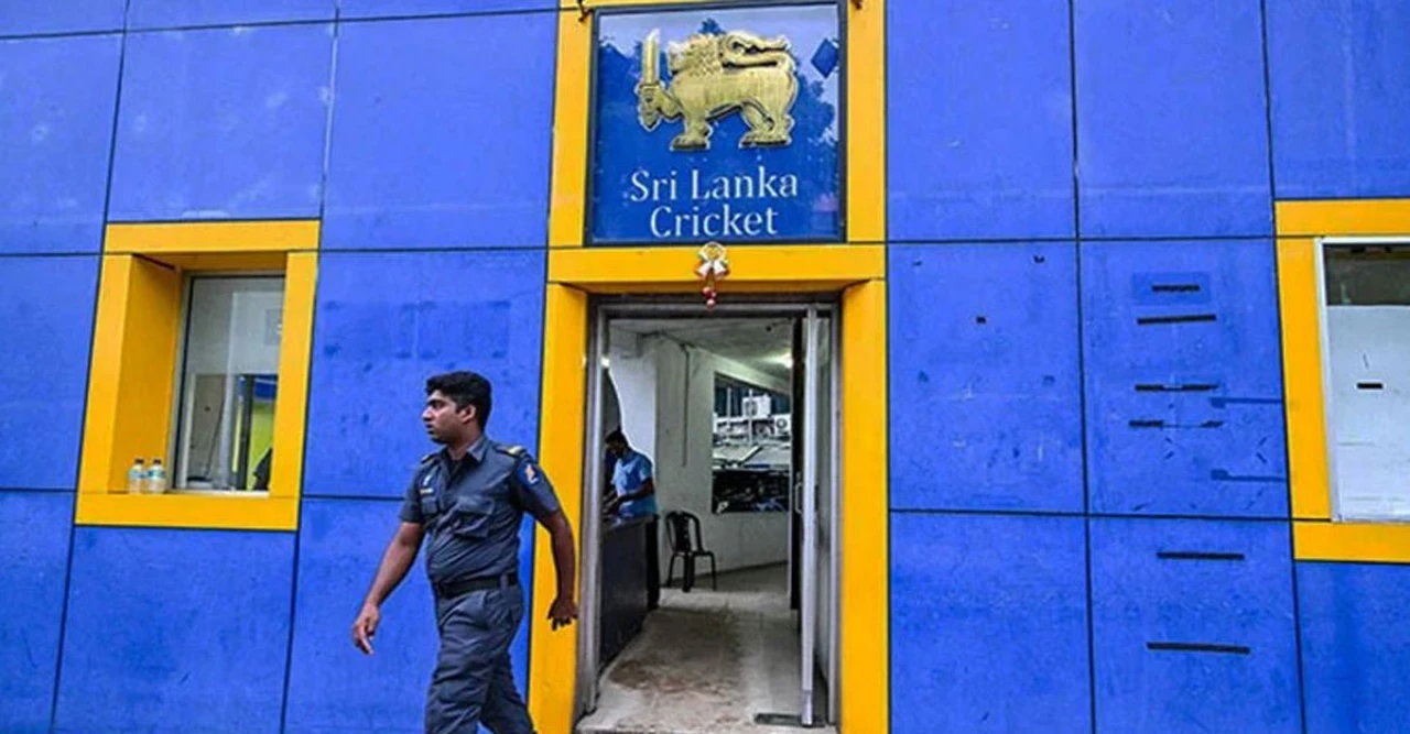 শ্রীলঙ্কা ক্রিকেটে ভূমিকম্প! সভাপতি-সচিব সবাই হঠাৎ পদত্যাগ করলেন!