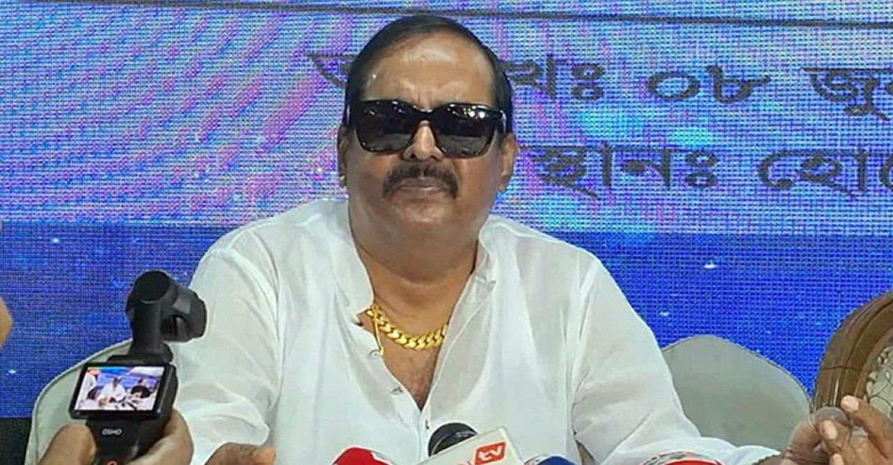 অবশেষে হিন্দি সিনেমার পক্ষে মত দিলেন ডিপজল