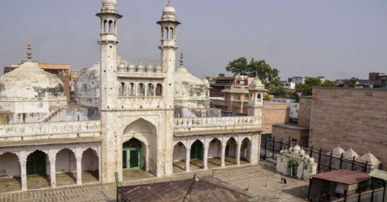 জ্ঞানবাপী মসজিদ নিয়ে মুসলিমদের আপত্তি খারিজ, জেলা আদালত হিন্দুত্ববাদীদের পক্ষে
