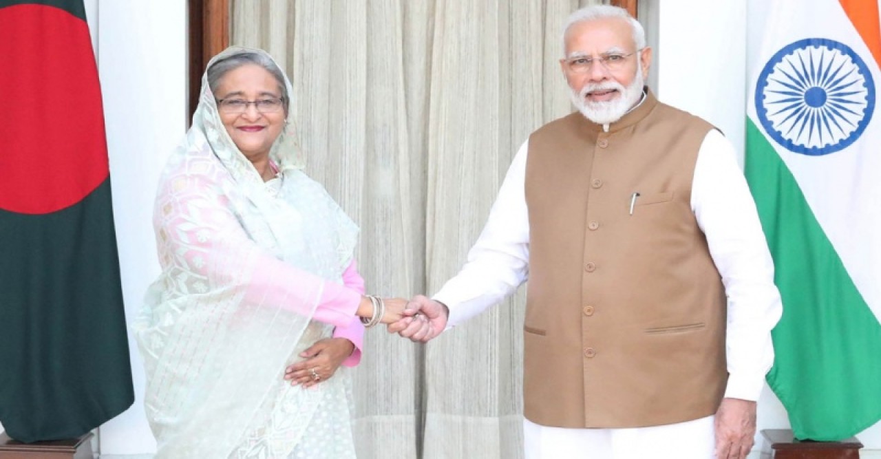 শেখ হাসিনার সফরের আগে মুর্শিদাবাদ ও রাজশাহীর মধ্যে স্থল বন্দরের দাবি অধীরের