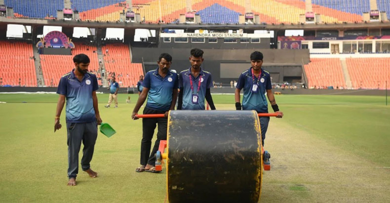 ফাইনাল ম্যাচের আগে আবারো পিচ নিয়ে নতুন বির্তক শুরু