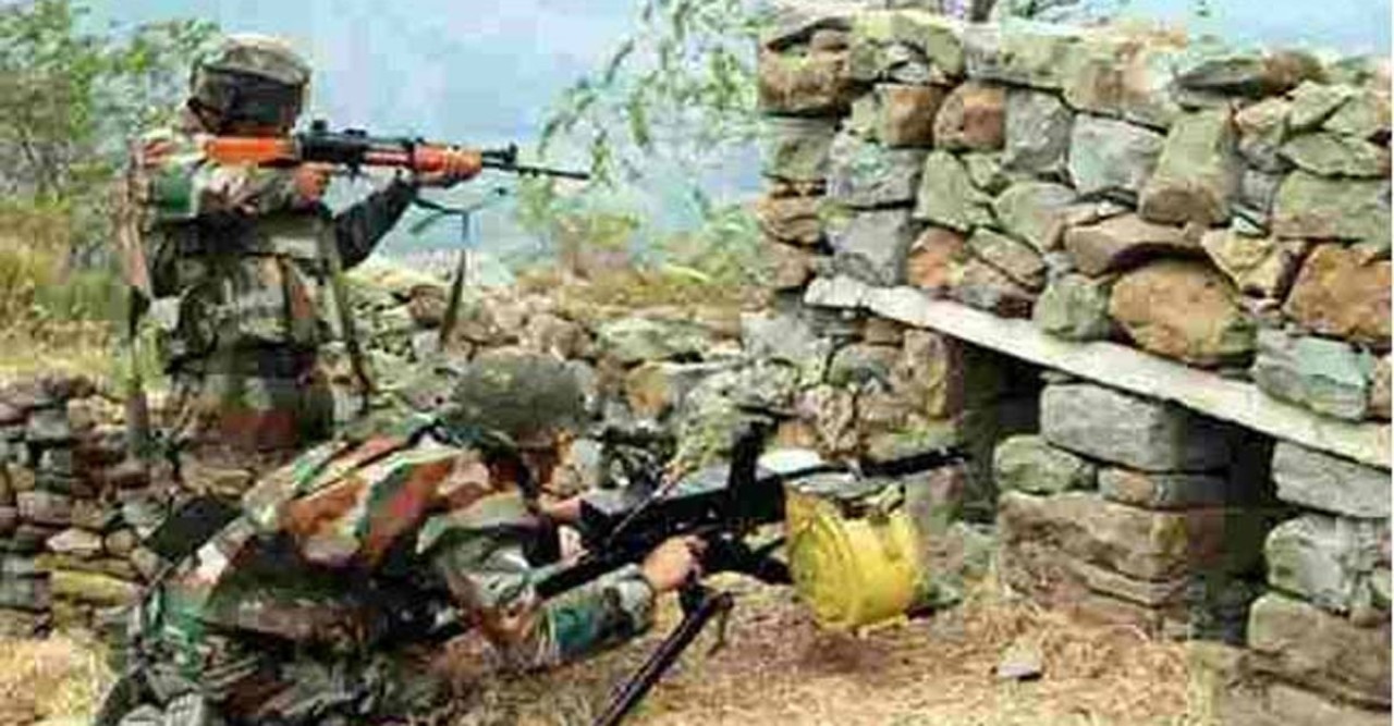 ভারত-পাকিস্তানের কাশ্মীর নিয়ন্ত্রণ রেখায় রাতভর গোলাগুলি