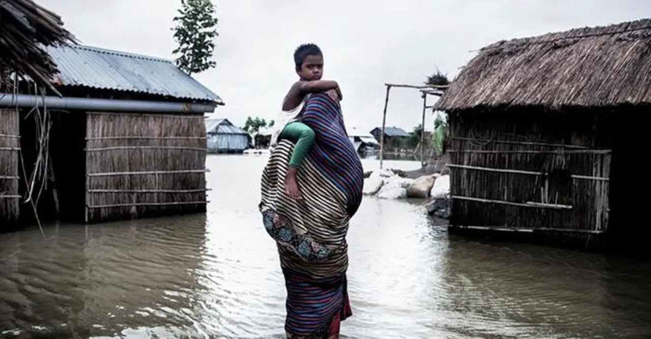 জলবায়ু পরিবর্তনে প্রভাবে বাংলাদেশের উপকূলে এক কোটি ৩৩ লাখ মানুষ বাসস্থান হারাবে