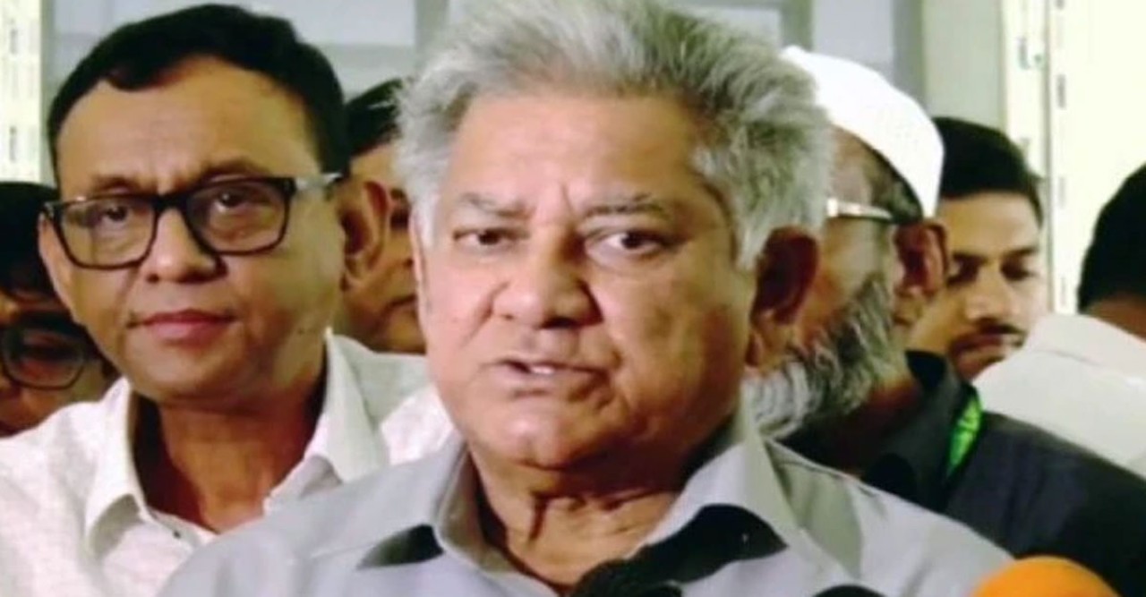 অর্থ পাচারের জন্য কারখানা প্রতিষ্ঠা করেছেন কিছু মালিক: উপদেষ্টা সাখাওয়াত