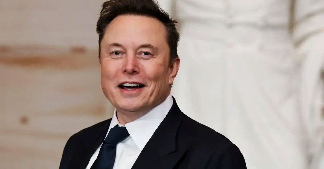 যুক্তরাষ্ট্রে ইলন মাস্কের ‘আমেরিকা পার্টি’: নতুন রাজনীতির ঘোষণা, রিপাবলিকান শিবিরে দোল