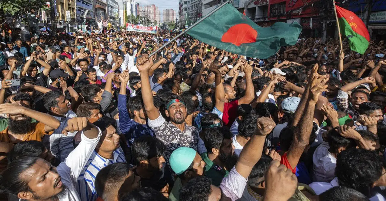 ভারতের কিছু গণমাধ্যম বিভ্রান্তিকরভাবে বাংলাদেশের সংকট তুলে ধরছেঃ আল জাজিরার প্রতিবেদন