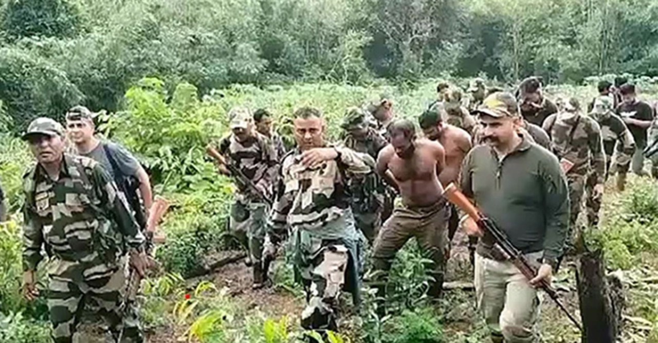 মেঘালয়ে আটক ৫ বাংলাদেশি, জিজ্ঞাসাবাদে বললেন আমরা শেখ হাসিনার দল করতাম!