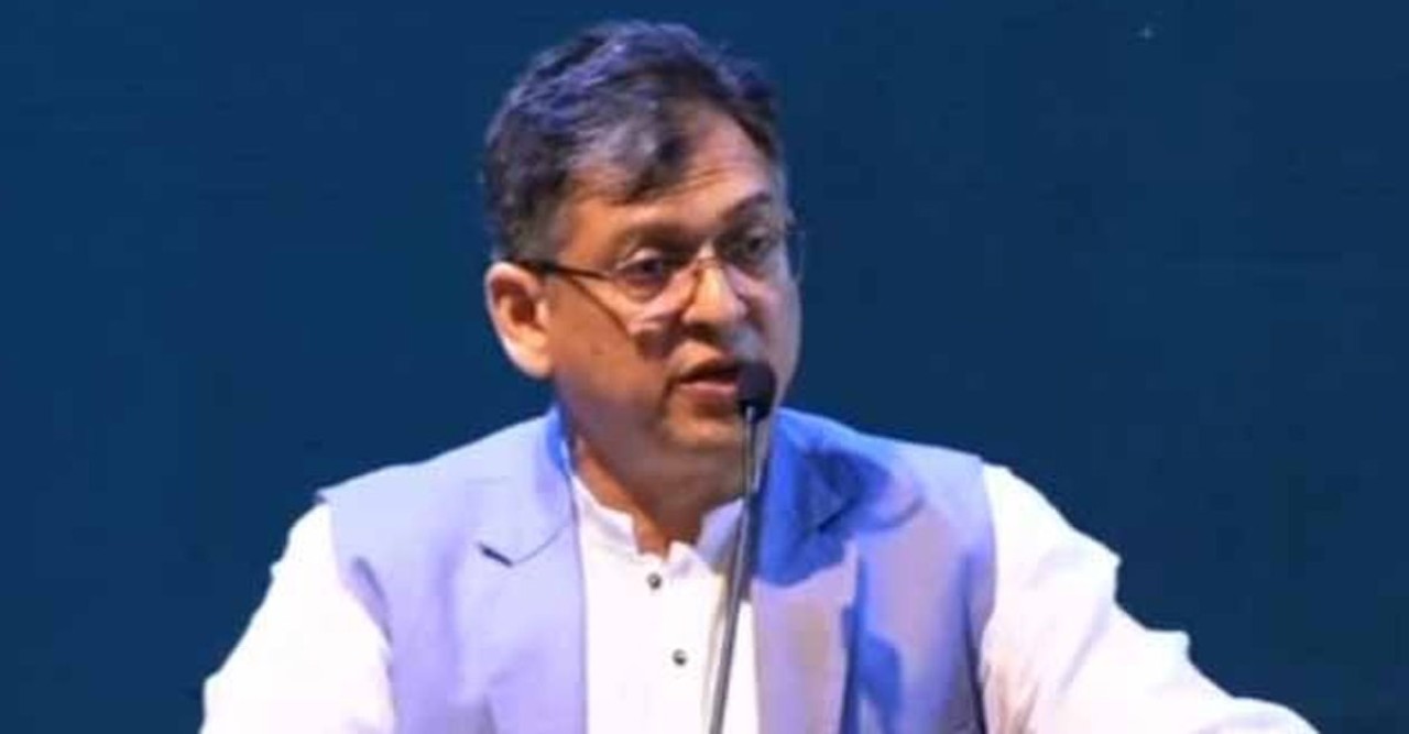 তত্ত্বাবধায়ক রূপেই অন্তর্বর্তী সরকারকে দেখছে বিএনপি সালাহউদ্দিনের হুঁশিয়ারি জুলাই সনদ ঘিরে