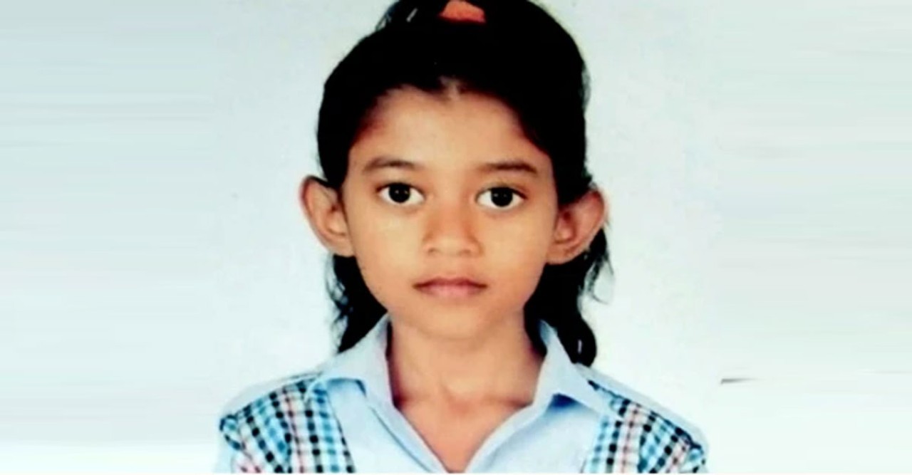 উত্তরায় বিমান বিধ্বস্তে নিখোঁজ তৃতীয় শ্রেণির ছাত্রী রাইসা, খোঁজে ব্যাকুল পরিবার