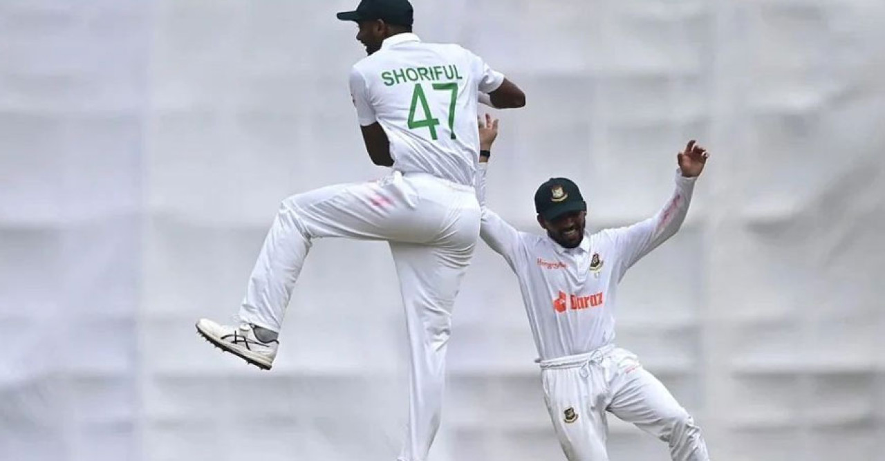 আফগানিস্তানের ইনিংস ১৪৬ রানেই গুটিয়ে গেলো