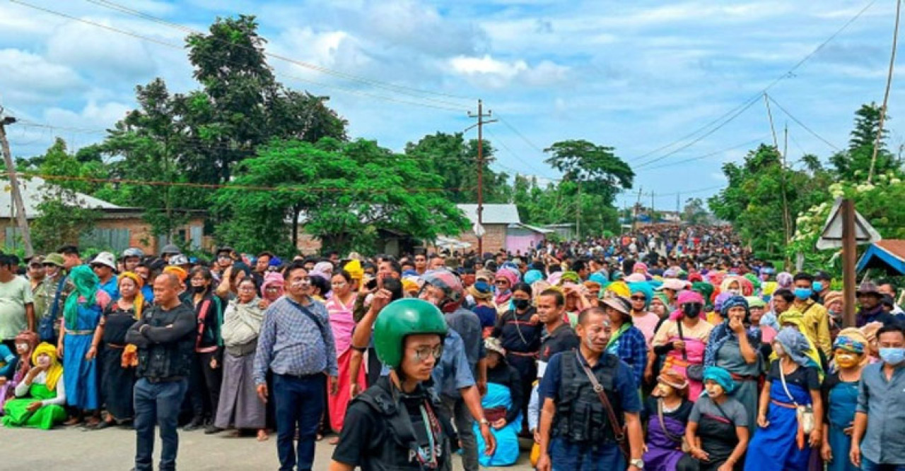 নতুন করে উত্তেজনা মণিপুরে, কুকি সম্প্রদায়ের ৩ জনকে গুলি করে হত্যা 