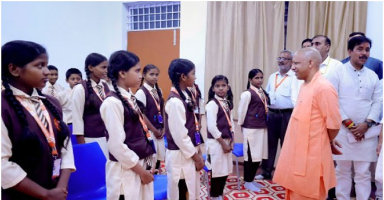 নারী শক্তিই দেশকে এগিয়ে নিয়ে যাবে, লোকসভায় মহিলা সংরক্ষণ বিল পাসের পর মন্তব্য যোগীর 