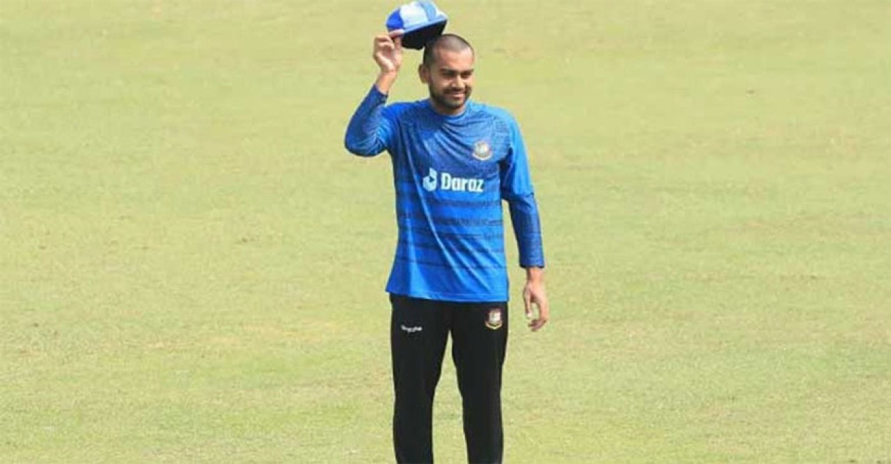 বর্ষসেরা ওয়ানডে দলের ক্যাপ পেলেন মিরাজ