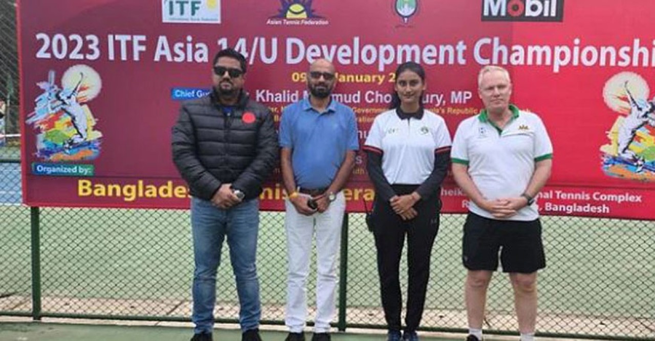 আন্তর্জাতিক টেনিসে প্রথম বাংলাদেশি নারী রেফারি হিসেবে অভিষেক মাসফিয়া আফরিনের