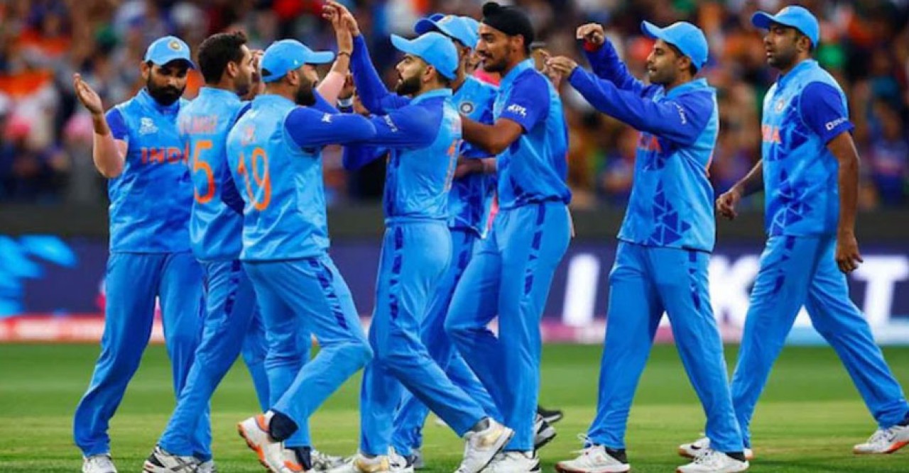 অ্যাডিডাস ৩৫০ কোটি টাকায় ভারতের কিট স্পন্সর