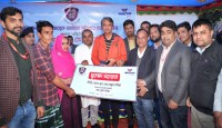 গ্রাহকের মৃত্যুতে কিস্তি মওকুফ ও দুই পরিবারকে ১ লাখ টাকা সহায়তা দিলো ওয়ালটন প্লাজা