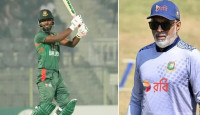 আমি মনে করি জাকের বিশ্বকাপে সারপ্রাইজ প্যাকেজ হবে: হাথুরুসিংহে