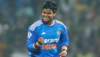 এবার বিশ্বসেরা দীপ্তি! আইসিসি র‍্যাংকিংয়ে নতুন, হার মানলেন স্মৃতিও