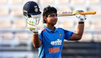 ১৪ বছরেই বিশ্বকাপে ঝড়, তবু এখনই ভারতীয় সিনিয়র দলে নয় বৈভব—আইসিসির নিয়মে বড় বাধা!