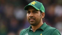 পাকিস্তানের সাবেক অধিনায়ক সরফরাজ আহমেদ আন্তর্জাতিক ক্রিকেটকে বিদায় জানালেন স্মরণীয় কীর্তির সঙ্গে