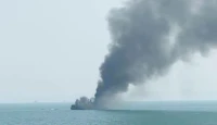 পারস্য উপসাগরে তেলবাহী ট্যাঙ্কারে ইরানের ড্রোন হামলা, হরমুজ প্রণালীতে উত্তেজনা বৃদ্ধি