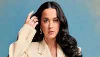 Katy Perry Signals Where Her Heart Is, Sends Exes to Voicemail During Spain Concert