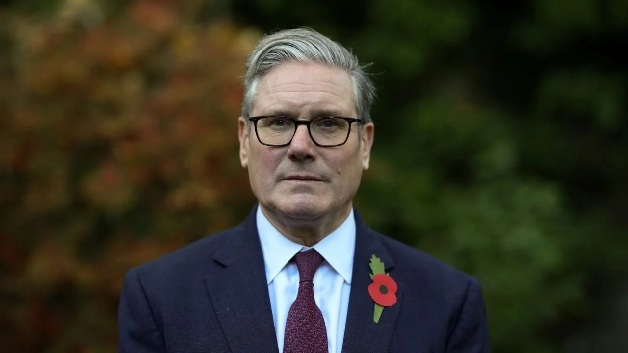 Starmer Steps Down: UK Prime Minister Resigns After Party Revolt, Setting Stage for Leadership Battle