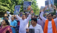 সাম্প্রদায়িক সহিংসতা: কেন্দ্রীয় বাহিনী মোতায়েনের দাবি শুভেন্দুর, পাল্টা জবাব সৌগত রায়ের