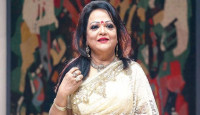 চিকিৎসার পর দেশে ফিরলেন সাবিনা ইয়াসমীন